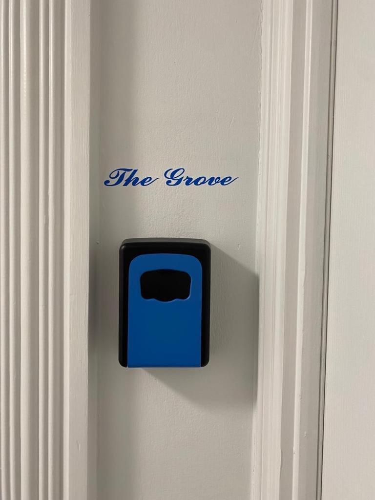 The Grove King Bed Wi-Fi Ev Charger Apartment Cheltenham Exterior photo